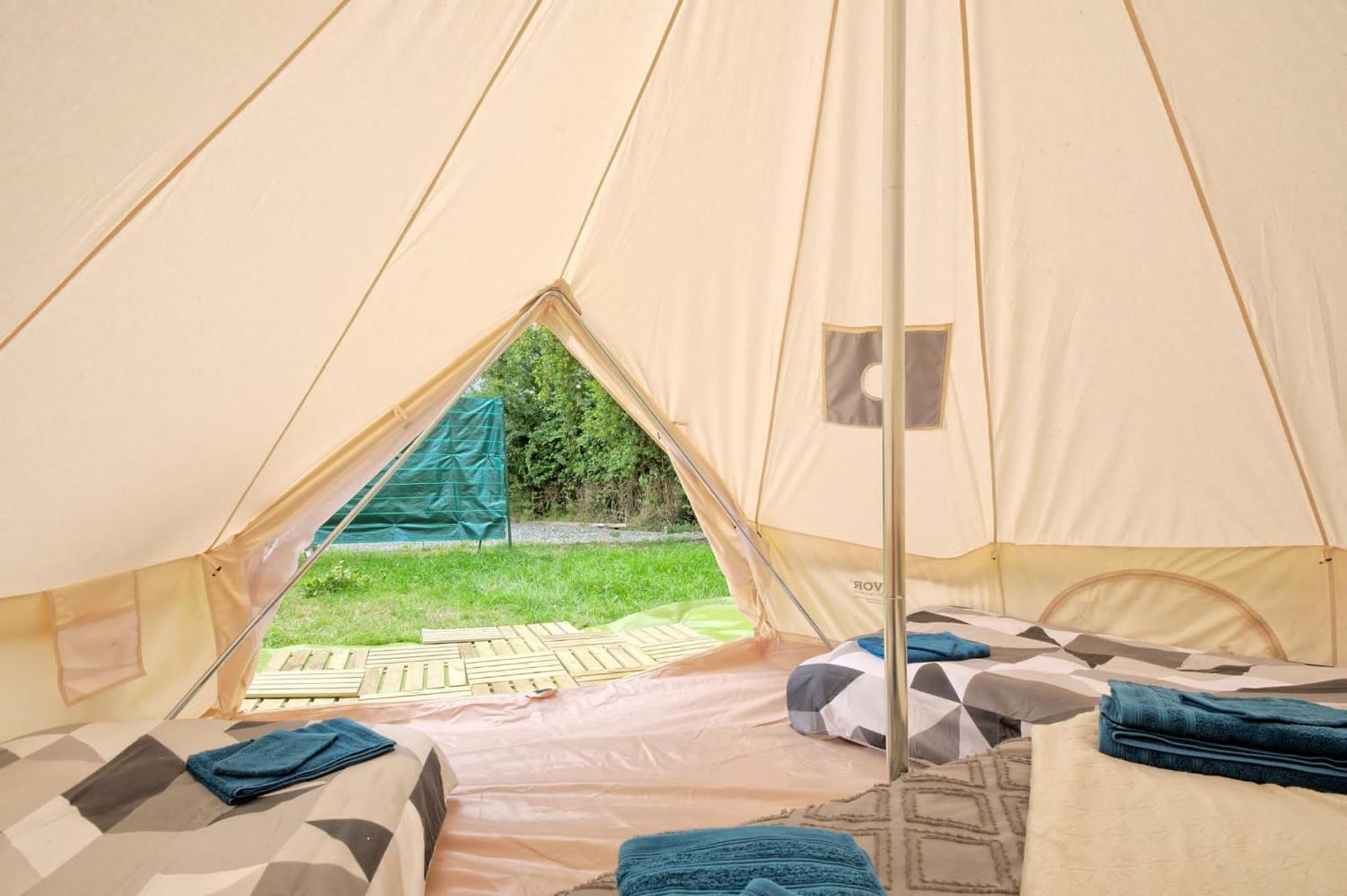 Tipi Experience L'Echappee Belle Hotell Saint-Maudez Exteriör bild