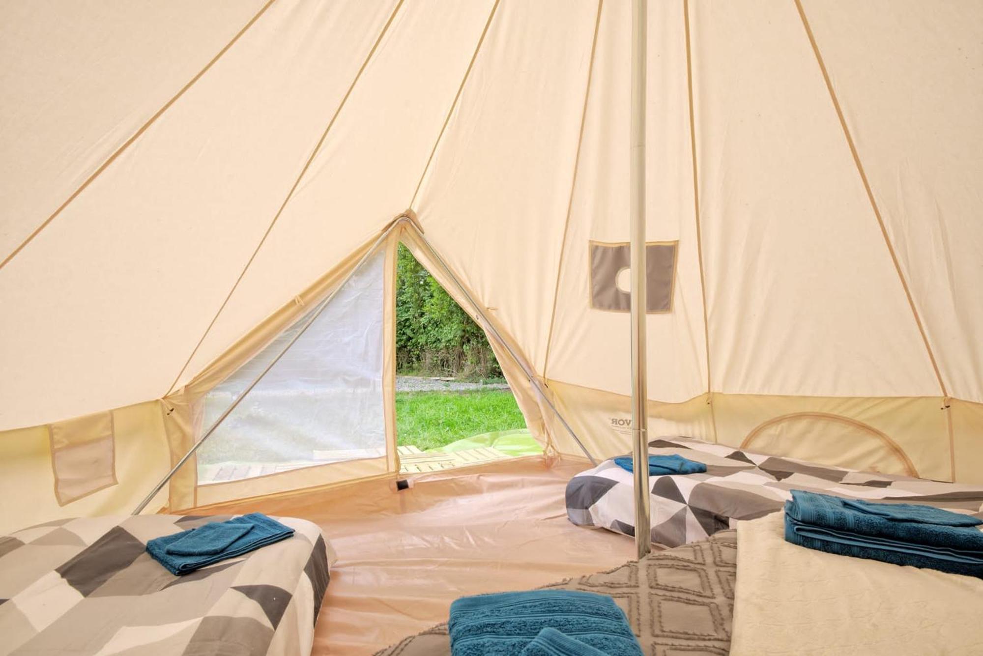 Tipi Experience L'Echappee Belle Hotell Saint-Maudez Exteriör bild
